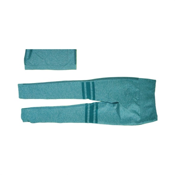 2 piece active set (Turquoise X Teal) - Picture 4 of 5